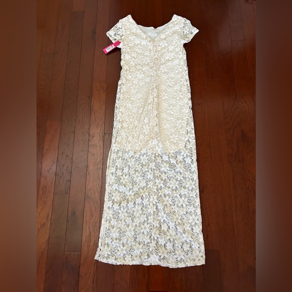NWT Xhilaration Ivory lace crochet maxi dress Sz XS Partially Lined Short Sleeve - Picture 6 of 13